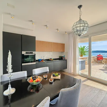 Livingstone Beach House Trogir Room photo