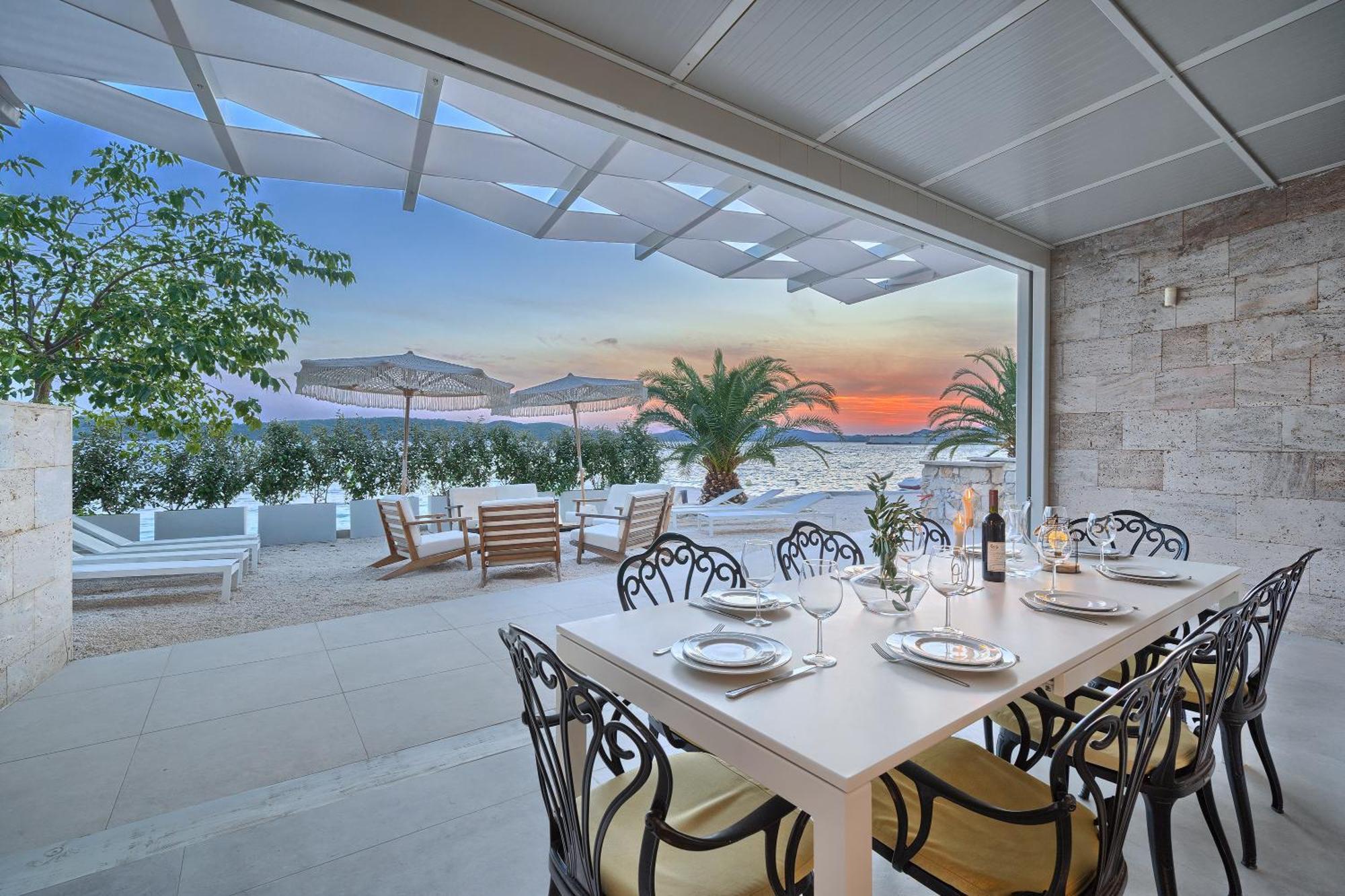 Livingstone House *