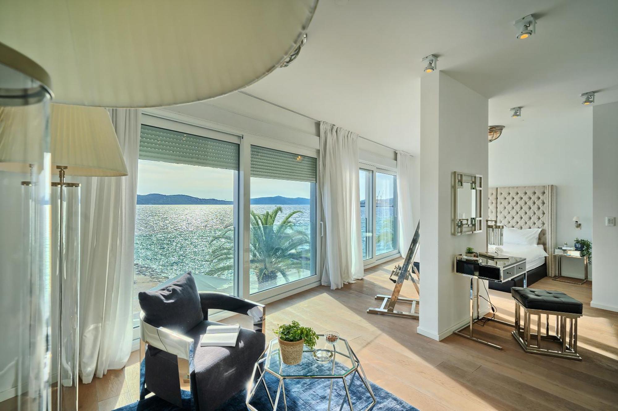 Villa Livingstone House *