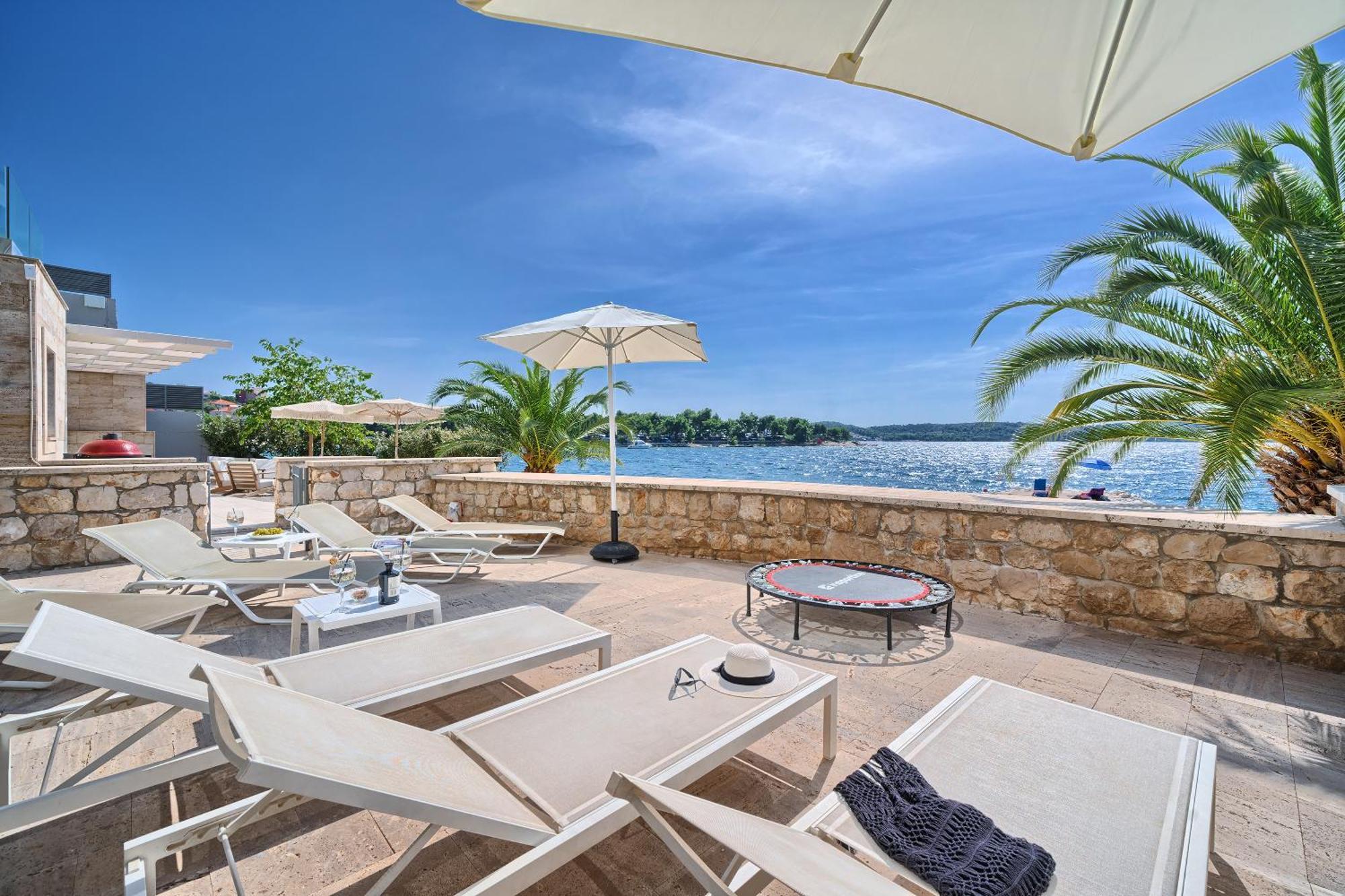 Livingstone House Villa *